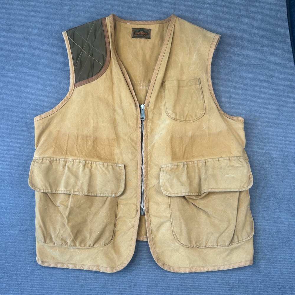 Vintage Saf-T-Bak Hunting Vest Tan Canvas Quilted Shoulder Zip Front y2k L/XL